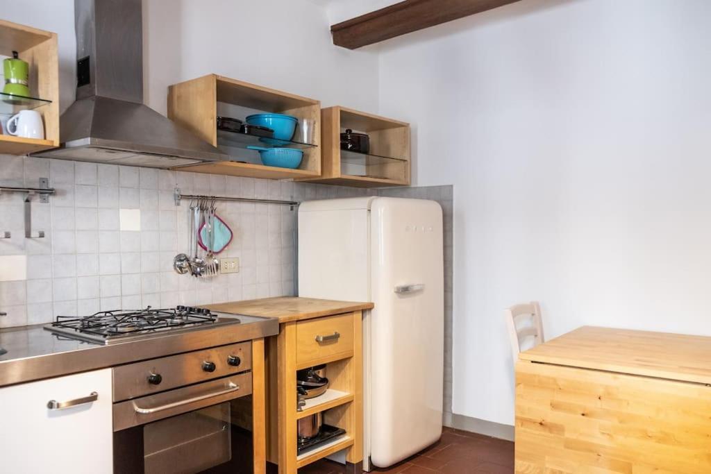 Classic Florentine Flat Near Piazza Santa Croce Флоренция Екстериор снимка